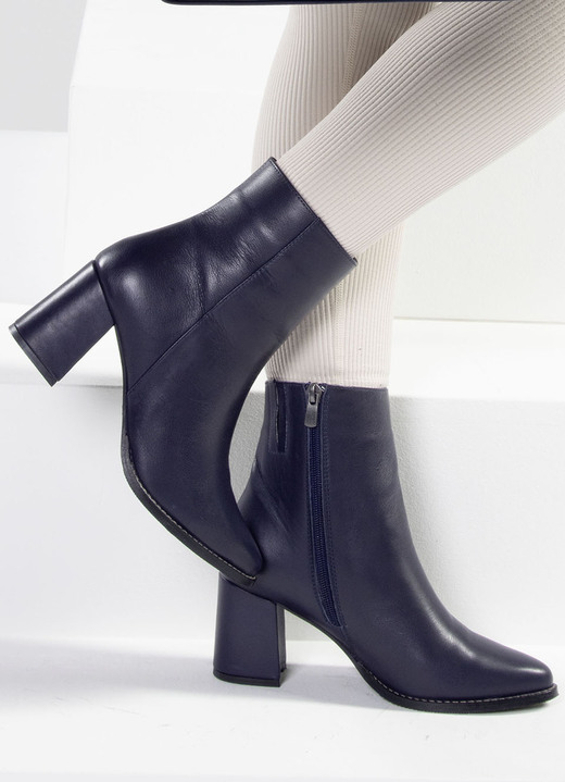 Stiefel & Stiefeletten - Andrea Conti Stiefelette mit seitlich eingesetztem Gummizug, in Größe 036 bis 041, in Farbe DUNKELBLAU Ansicht 4