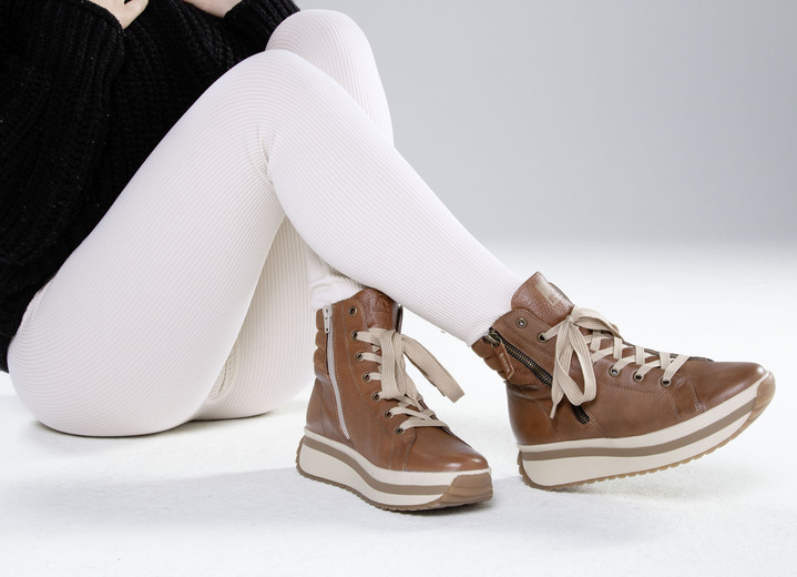 Stiefel & Stiefeletten - Rieker, trendige Damen-Boots, Winterschuhe, mit herausnehmbarem Fußbett, in Größe 036 bis 043, in Farbe SCHWARZ Ansicht 14