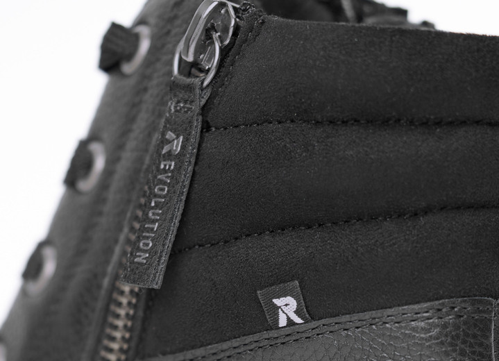 Stiefel & Stiefeletten - Rieker, trendige Damen-Boots, Winterschuhe, mit herausnehmbarem Fußbett, in Größe 036 bis 043, in Farbe SCHWARZ Ansicht 8