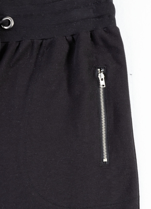 Freizeithosen - Freizeithose mit Reißverschluss-Taschen in 4 Farben Ansicht 4 Freizeithosen - Freizeithose mit Reißverschluss-Taschen in 4 Farben, in Größe 019 bis 050, in Farbe MARINE Ansicht 4