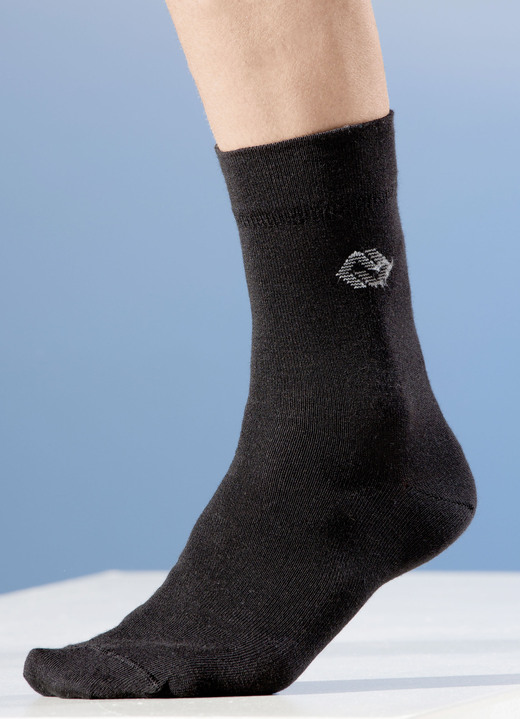 Unterwäsche - Fünferpack Socken, Schaft und Bund extra weit, mit Wolle, in Größe 001 (Schuhgröße 39-42) bis 003 (Schuhgröße 47-50), in Farbe 3X SCHWARZ, 2X ANTHRAZIT Ansicht 1