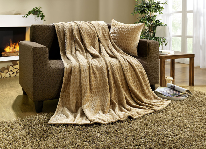 Kissenbezüge - Wohndecken und Kissenbezug aus Mikrofaser-Flausch, in Größe 205 (Wohndecke, 130x170 cm) bis 905 (Kissenbezug, 45x 45 cm), in Farbe CAMEL Ansicht 3