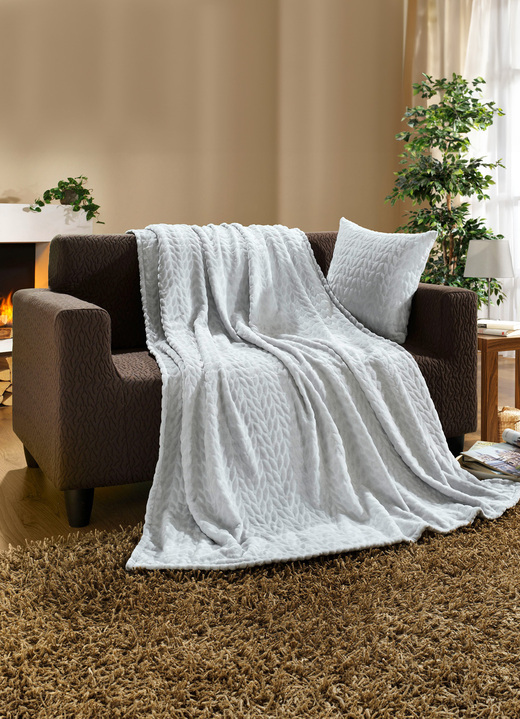 Kissenbezüge - Wohndecken und Kissenbezug aus Mikrofaser-Flausch, in Größe 205 (Wohndecke, 130x170 cm) bis 905 (Kissenbezug, 45x 45 cm), in Farbe CAMEL Ansicht 2