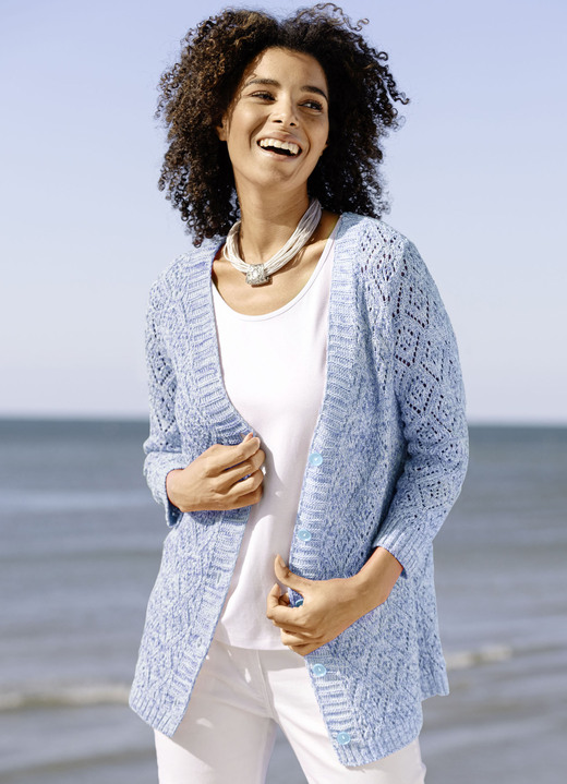 Jacken, Westen & Sets - Strickjacke aus Melangegarn, in Größe 038 bis 054, in Farbe BLAU-WEISS Ansicht 1