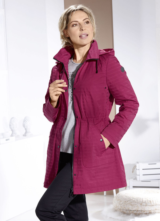 Jacken, Mäntel, Blazer - Funktionsjacke mit dezentem Streifendessin, in Größe 018 bis 054, in Farbe SAND Ansicht 4