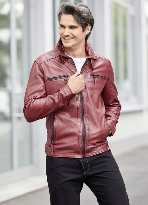 Ledermode - Lederkurzjacke mit zwei Innentaschen Ansicht 2 Ledermode - Lederkurzjacke mit zwei Innentaschen, in Größe 046 bis 062, in Farbe ANTIK DUNKELROT Ansicht 2