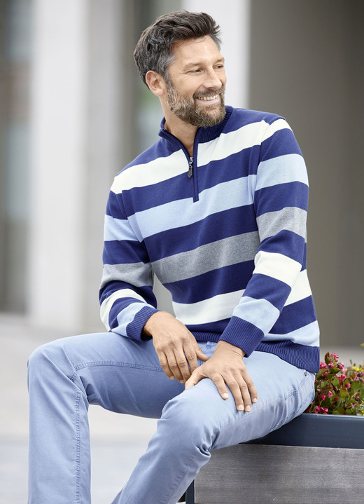Hemden, Pullover & Shirts - Gestreifter Troyer mit kurzem Reißverschluss, in Größe 046 bis 062, in Farbe MARINE-BLEU-ECRU Ansicht 1
