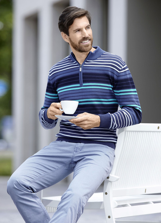 Hemden, Pullover & Shirts - Gestreifter Troyer mit kurzem Reißverschluss, in Größe 046 bis 062, in Farbe MARINE-TÜRKIS Ansicht 2