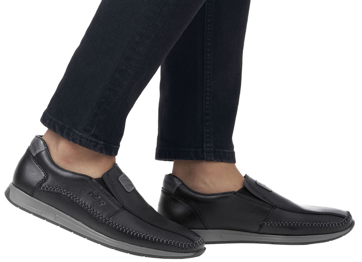 Slipper & Schnürschuhe - Rieker Slipper aus Nappaleder, in Größe 040 bis 047, in Farbe SCHWARZ Ansicht 8