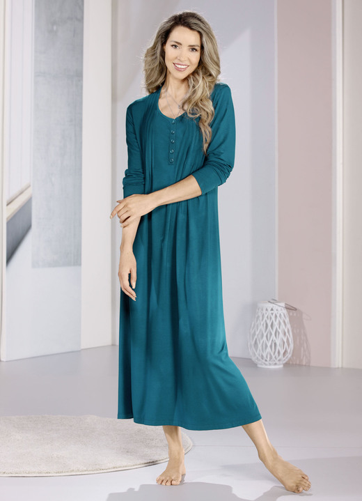 Nachthemden - Nachthemd, Langarm mit Biesenverarbeitung und Knopfleiste, in Größe 036 bis 056, in Farbe BORDEAUX Ansicht 2