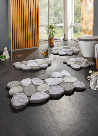 Badgarnituren - Badgarnitur mit rutschhemmender Rückseite, in Größe 100 (Vorleger halbrund, 50/ 80 cm) bis 112 (WC-Deckelbezug, 47/ 50 cm), in Farbe GRAU – Farbe GRAU – Ansicht 