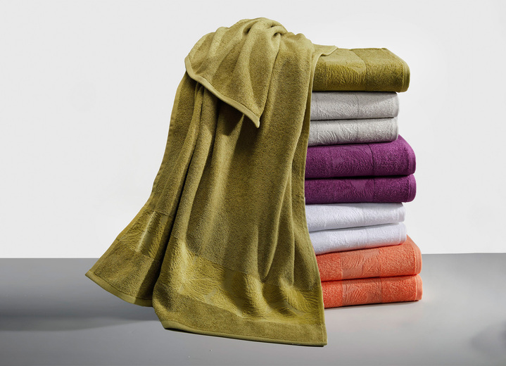 Handtücher - Kuschelweiche Frottier-Serie aus reiner Baumwolle, in Größe 200 (1 Handtuch, 50/ 90 cm) bis 205 (Sparset, 5-teilig), in Farbe WEISS, in Ausführung Bordüre Ansicht 1