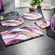 Badgarnituren - Badgarnitur in barfußweicher Qualität – Farbe AUBERGINE – Ansicht 1 Badgarnituren - Badgarnitur in barfußweicher Qualität, in Größe 100 (Vorleger halbrund, 50/ 80 cm) bis 112 (WC-Deckelbezug, 47/ 50 cm), in Farbe AUBERGINE – Farbe AUBERGINE – Ansicht 1