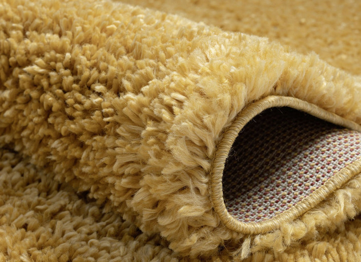 Modern - Traumhaft flauschige Brücken und Teppiche in Shaggy-Qualität Ansicht 4 Modern - Traumhaft flauschige Brücken und Teppiche in Shaggy-Qualität, in Größe 111 (Brücke 60x90 cm) bis 304 (Teppich rund ø 150 cm), in Farbe GOLD Ansicht 4