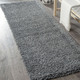 Modern - Traumhaft flauschige Brücken und Teppiche in Shaggy-Qualität – Farbe DUNKELGRAU – Ansicht 4 Modern - Traumhaft flauschige Brücken und Teppiche in Shaggy-Qualität, in Größe 111 (Brücke 60x90 cm) bis 304 (Teppich rund ø 150 cm), in Farbe GOLD – Farbe DUNKELGRAU – Ansicht 4