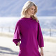 Longshirts - Longshirt mit seitlichen Eingrifftaschen – Farbe FUCHSIA – Ansicht 1 Longshirts - Longshirt mit seitlichen Eingrifftaschen, in Größe 036 bis 052, in Farbe FUCHSIA – Farbe FUCHSIA – Ansicht 1