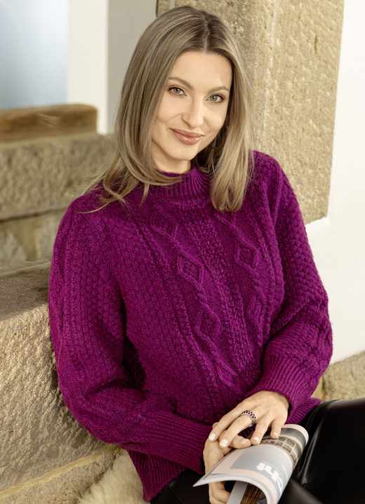 Pullover - Pullover aus Melangegarn, in Größe L(44/46) bis XXL(52/54), in Farbe PISTAZIE MELIERT Ansicht 4