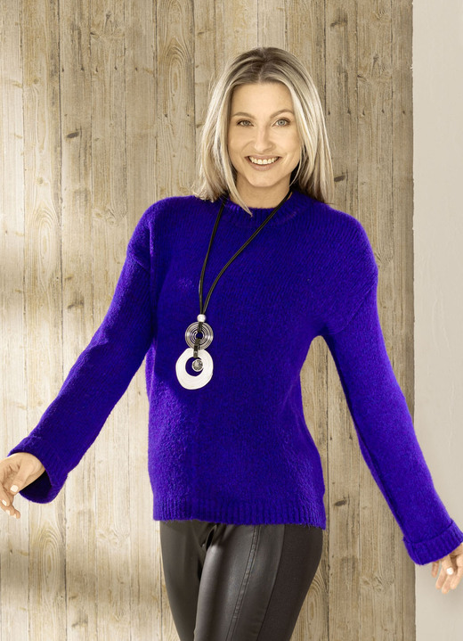 Pullover - Pullover in flauschig weichem Griff Ansicht 2 Pullover - Pullover in flauschig weichem Griff, in Größe L(44/46) bis XS(32/34), in Farbe ULTRAVIOLETT Ansicht 2