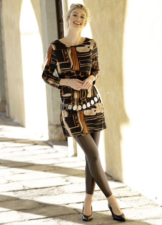 Leggings - Leggings in feiner Glanz-Optik, in Größe 034 bis 058, in Farbe AUBERGINE Ansicht 10