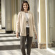 Damenmode - Hose in Fischgrat-Dessinierung – Farbe SCHWARZ-ANTHRAZIT-BEIGE – Ansicht 4 Damenmode - Hose in Fischgrat-Dessinierung, in Größe 018 bis 052, in Farbe SCHWARZ-ANTHRAZIT-BEIGE – Farbe SCHWARZ-ANTHRAZIT-BEIGE – Ansicht 4