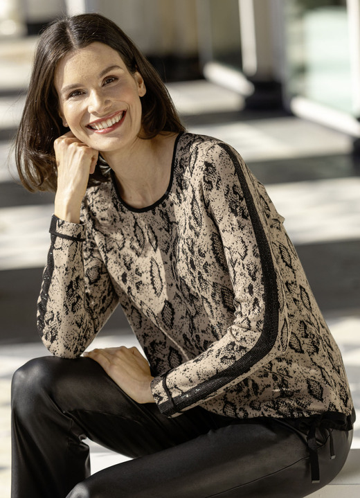 Pullover - Pullover mit edler Schmucksteinzier Ansicht 2 Pullover - Pullover mit edler Schmucksteinzier, in Größe 038 bis 052, in Farbe BEIGE-SCHWARZ Ansicht 2