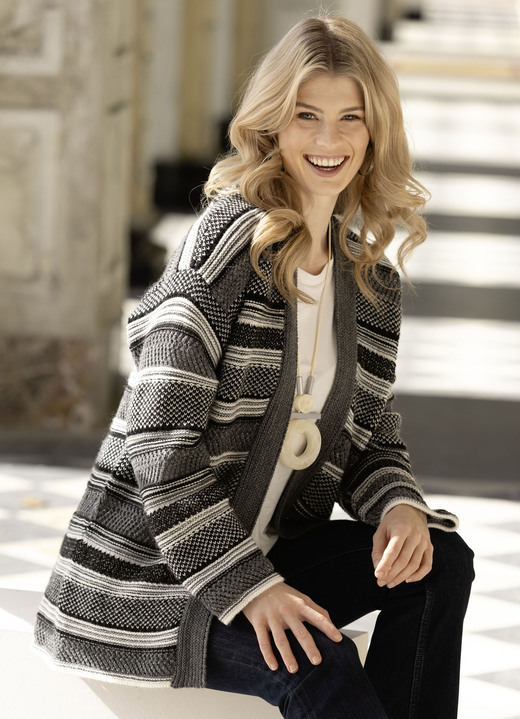 Jacken, Westen & Sets - Strickjacke mit Alpaka und in Strukturmix Jacken, Westen & Sets - Strickjacke mit Alpaka und in Strukturmix, in Größe L(44/46) bis XXL(52/54), in Farbe SCHWARZ-GRAU-ECRU