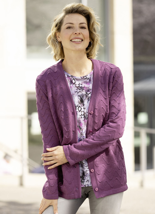 Jacken, Westen & Sets - Strickjacke mit dekorativer Struktur Ansicht 5 Jacken, Westen & Sets - Strickjacke mit dekorativer Struktur, in Größe 038 bis 054, in Farbe MAUVE Ansicht 5