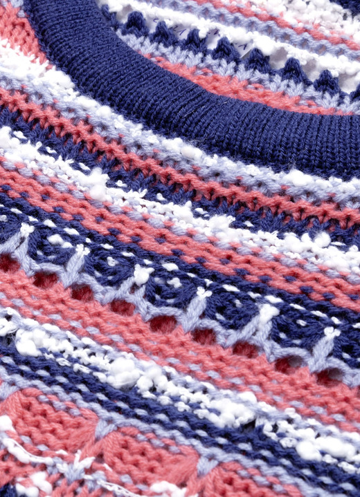 Pullover - Pullover in Garnmix, in Größe L(44/46) bis XXL(52/54), in Farbe KORALLE-MARINE-MULTICOLOR Ansicht 6
