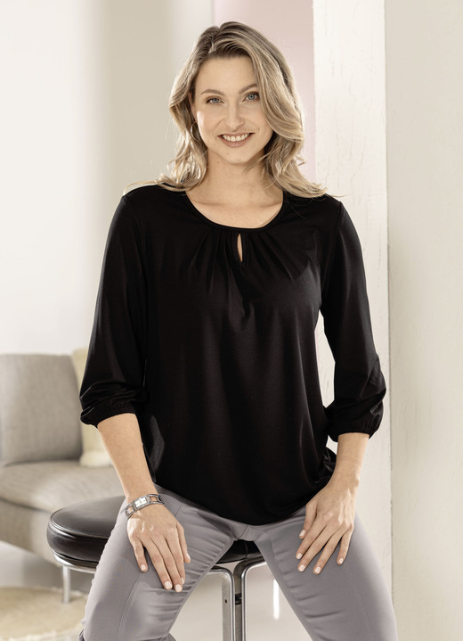 Shirts - Shirt mit Schlitz in 2 Farben, in Größe 036 bis 052, in Farbe SCHWARZ Ansicht 2