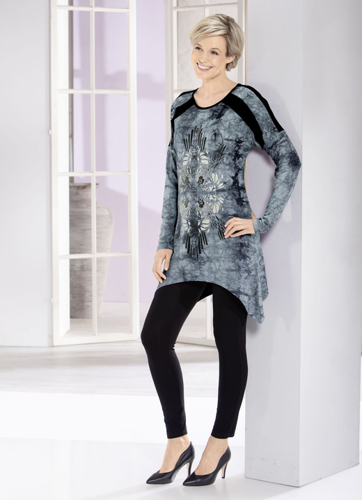 Longshirts - Longshirt in aktueller Batik-Optik in 2 Farben Ansicht 4 Longshirts - Longshirt in aktueller Batik-Optik in 2 Farben, in Größe 038 bis 056, in Farbe LILA BATIK Ansicht 4