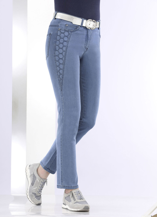 Hosen - Jeans mit schöner Stickerei, in Größe 018 bis 052, in Farbe JEANSBLAU Ansicht 3