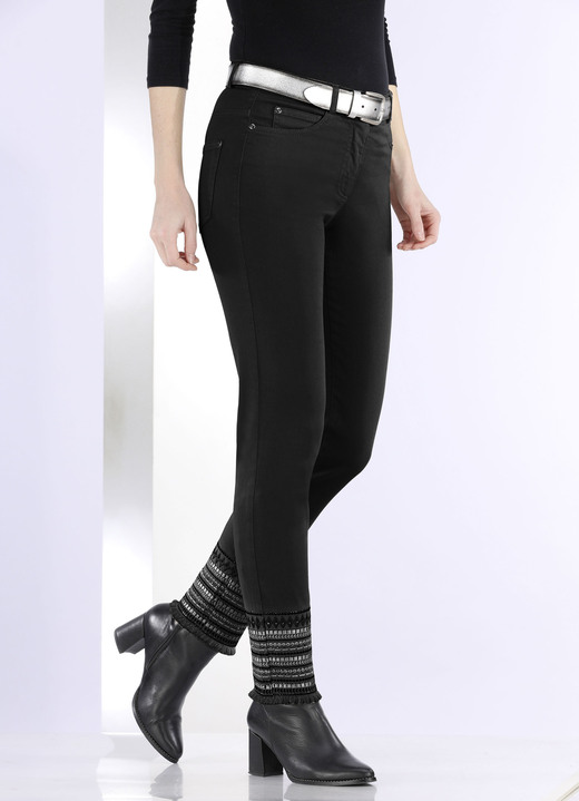 Damenmode - Hose mit aufwendiger Stickerei im Ethno-Stil, in Größe 017 bis 050, in Farbe GRAU Ansicht 11