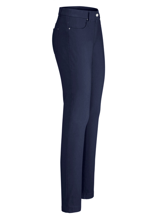 Damenmode - Hose in 4-Pocket Form Ansicht 4 Damenmode - Hose in 4-Pocket Form, in Größe 017 bis 050, in Farbe BROMBEER Ansicht 4