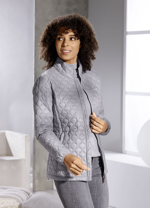 Jacken, Mäntel, Blazer - Funktionsjacke mit Zwiebelstepp Jacken, Mäntel, Blazer - Funktionsjacke mit Zwiebelstepp, in Größe 036 bis 050, in Farbe GRAU