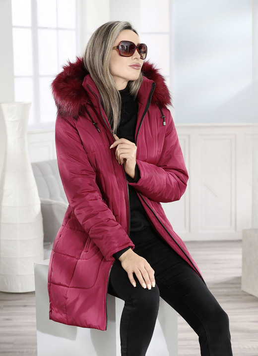 Jacken, Mäntel, Blazer - Kurzmantel mit 2-Wege-Reißverschluss, in Größe 036 bis 052, in Farbe KARMINROT Ansicht 2