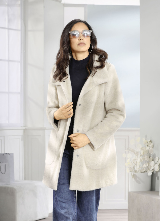 Jacken, Mäntel, Blazer - Jacke mit aparter Kragenlösung Jacken, Mäntel, Blazer - Jacke mit aparter Kragenlösung, in Größe 036 bis 052, in Farbe BEIGE