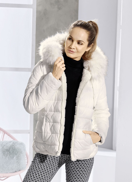 - Wendejacke mit fester Kapuze, in Größe 034 bis 050, in Farbe NATURWEISS Ansicht 1