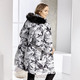 Jacken, Mäntel, Blazer - Kurzmantel mit abnehmbarer Kapuze – Farbe WEISS-SCHWARZ – Ansicht 2 Jacken, Mäntel, Blazer - Kurzmantel mit abnehmbarer Kapuze, in Größe 036 bis 054, in Farbe WEISS-SCHWARZ – Farbe WEISS-SCHWARZ – Ansicht 2