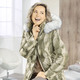 Jacken, Mäntel, Blazer - Jacke mit Dessin in Kunstpelz-Optik – Farbe GRÜN-CREME – Ansicht 1 Jacken, Mäntel, Blazer - Jacke mit Dessin in Kunstpelz-Optik, in Größe 036 bis 052, in Farbe GRÜN-CREME – Farbe GRÜN-CREME – Ansicht 1
