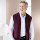 Hemden, Pullover & Shirts - Weste mit durchgehendem Reißverschluss in 4 Farben, in Größe L(52/54) bis XXL(60/62), in Farbe BORDEAUX – Farbe BORDEAUX – Ansicht 1