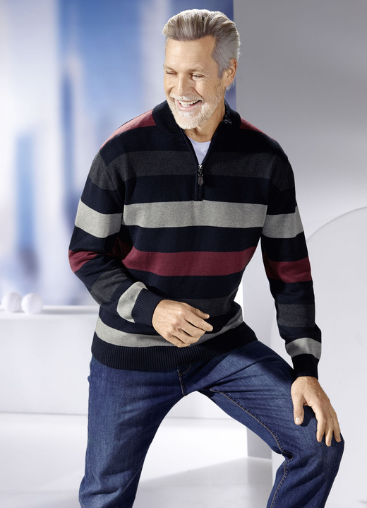 Hemden, Pullover & Shirts - Gestreifter Troyer mit Stehkragen in 2 Farben, in Größe 3XL(64/66) bis XXL(60/62), in Farbe MARINE-GRAU-BORDEAUX Ansicht 2