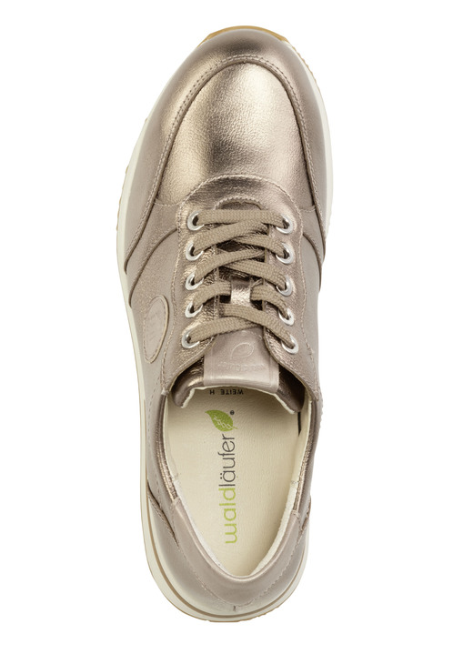 Slipper & Schnürschuhe - Schnür-Sneaker aus genarbtem Nappaleder Ansicht 2 Slipper & Schnürschuhe - Schnür-Sneaker aus genarbtem Nappaleder, in Größe 4 bis 8 1/2, in Farbe BRONZE Ansicht 2