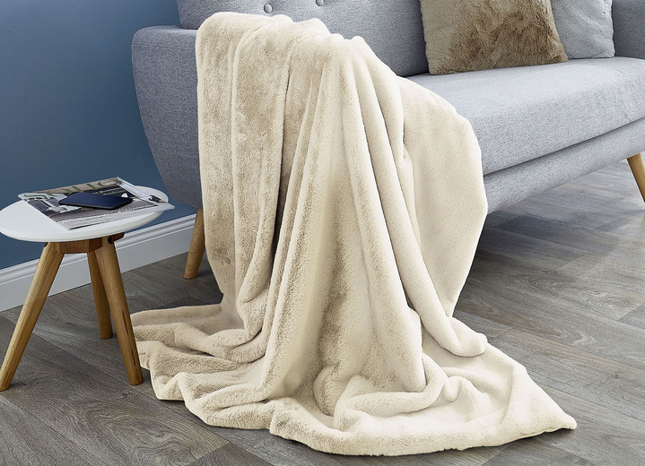 Decken - Kuschelige Wohnaccessoire Ansicht 27 Decken - Kuschelige Wohnaccessoire, in Größe 101 (Fellform, 55x 80 cm) bis 405 (Sitzkissen, 40x 40 cm), in Farbe WEISS Ansicht 27