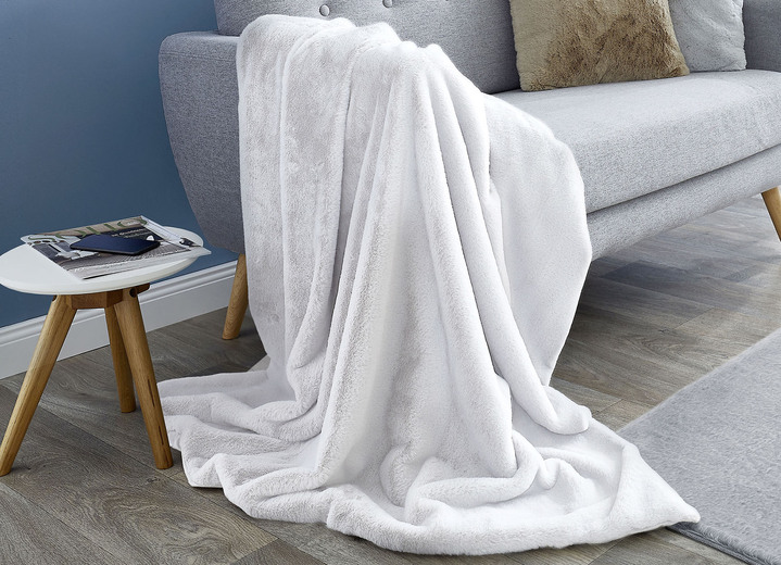 Decken - Kuschelige Wohnaccessoire Ansicht 36 Decken - Kuschelige Wohnaccessoire, in Größe 101 (Fellform, 55x 80 cm) bis 405 (Sitzkissen, 40x 40 cm), in Farbe WEISS Ansicht 36