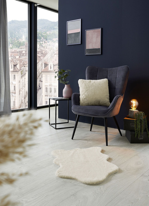 Decken - Kuschelige Wohnaccessoire, in Größe 101 (Fellform, 55x 80 cm) bis 405 (Sitzkissen, 40x 40 cm), in Farbe BEIGE Ansicht 1