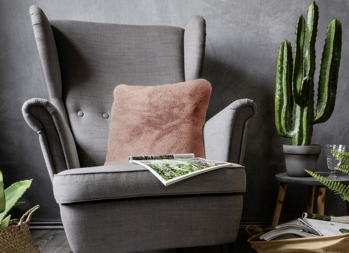 Decken - Kuschelige Wohnaccessoire Ansicht 22 Decken - Kuschelige Wohnaccessoire, in Größe 101 (Fellform, 55x 80 cm) bis 405 (Sitzkissen, 40x 40 cm), in Farbe WEISS Ansicht 22