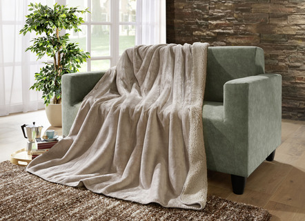 Superkuschelige Wohndecke in Teddyfleece-Qualität