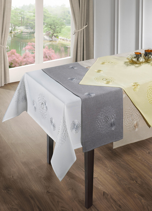 Tischdecken - Tisch- und Raumdekoration mit aufwendiger Stickerei, in Größe 135 (2 Platzsets, 30/ 45 cm) bis 404 (Kissenbezug, 40/ 40 cm), in Farbe WEISS