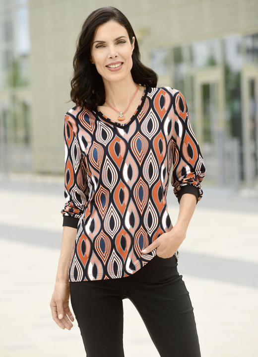 Damenmode - Shirt mit V-Ausschnitt, in Größe 038 bis 054, in Farbe SCHWARZ-ORANGE-ECRU Ansicht 1