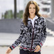 Jacken, Westen & Sets - Strickjacke in Jacquard-Dessin, in Größe 038 bis 054, in Farbe SCHWARZ-WEISS-ROT – Farbe SCHWARZ-WEISS-ROT – Ansicht 1